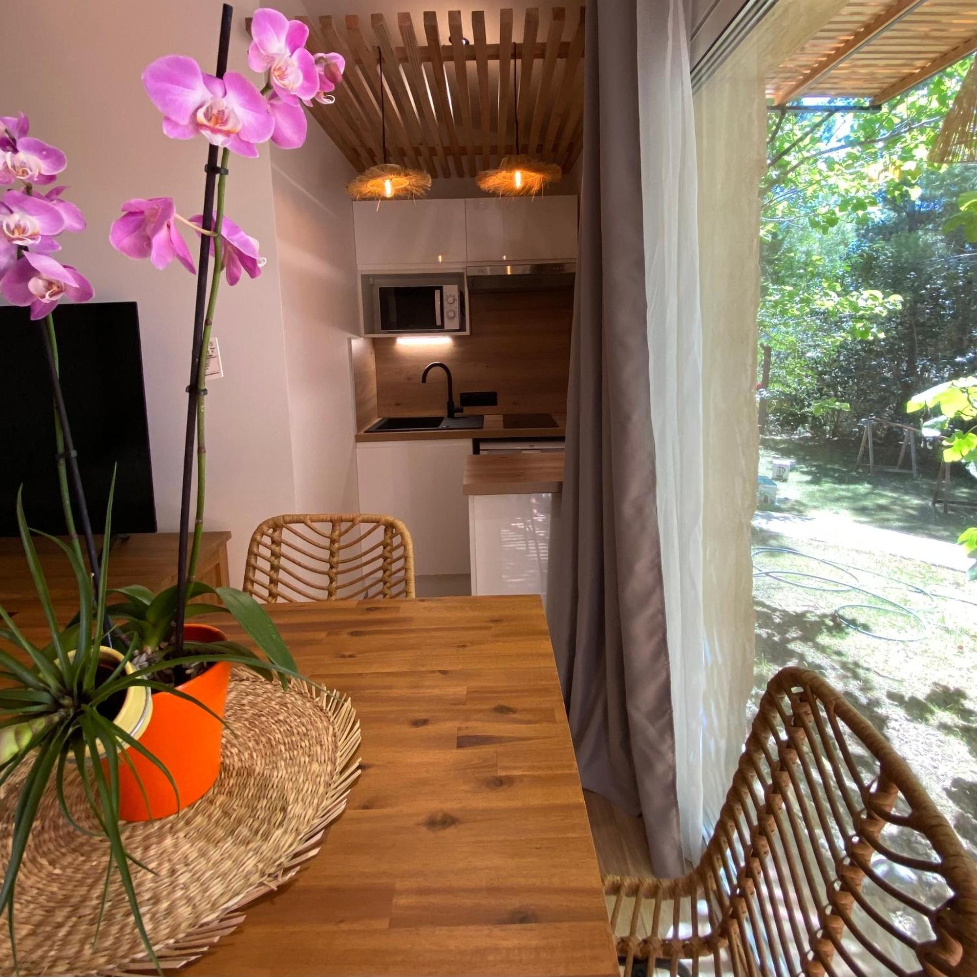 Les Jardins De L'Oustal Villa Narbonne Kamer foto