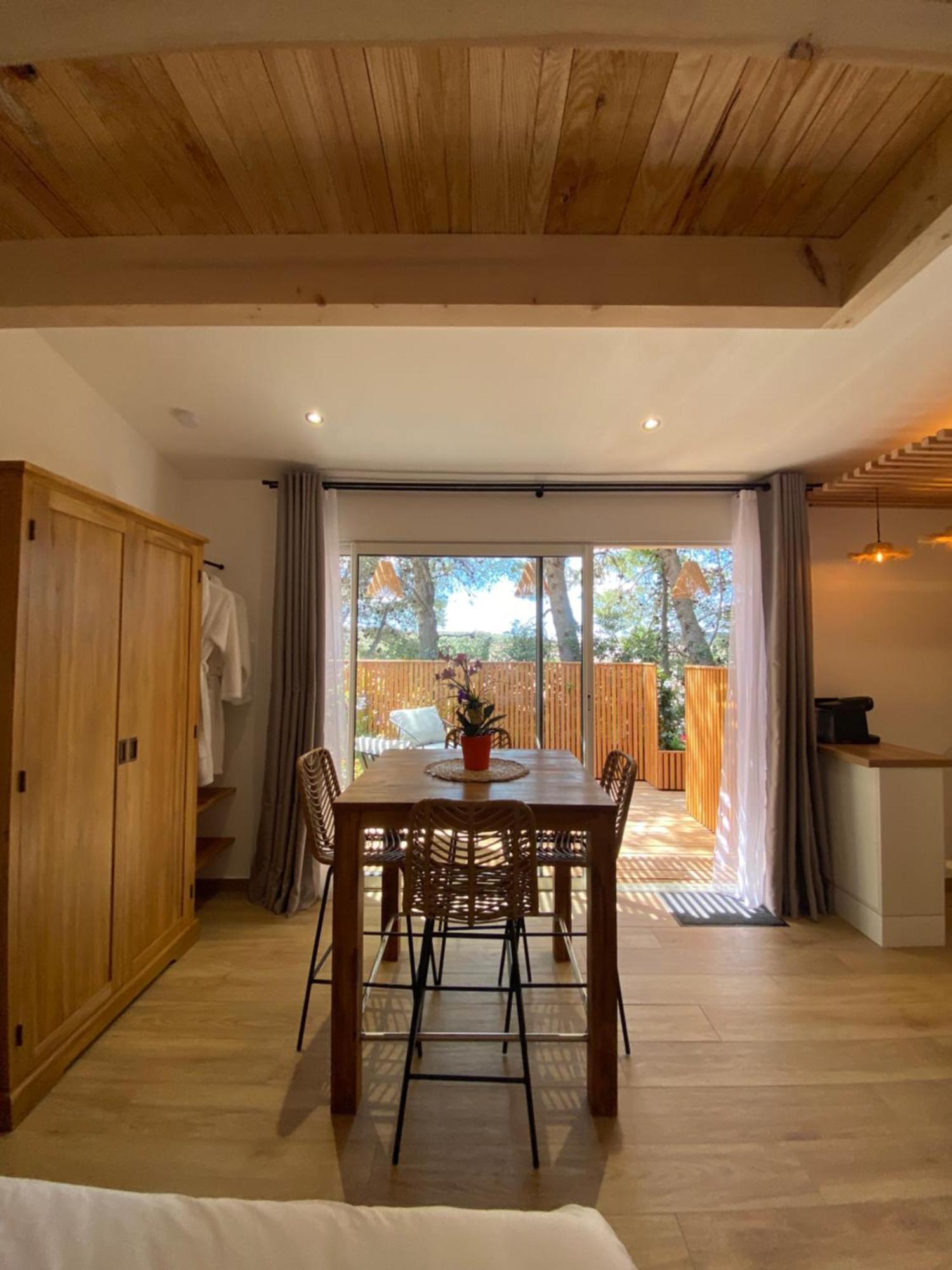 Les Jardins De L'Oustal Villa Narbonne Kamer foto